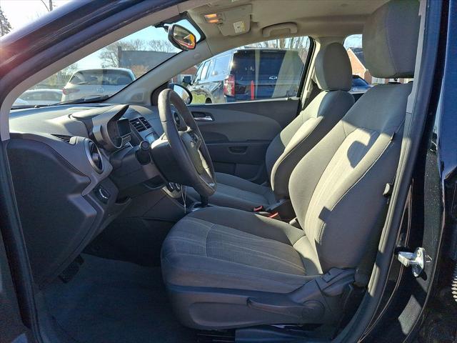 2015 Chevrolet Sonic LT Auto