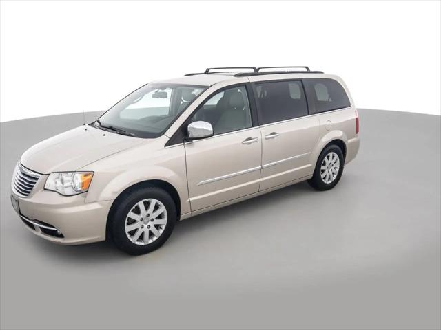2012 Chrysler Town & Country Touring-L