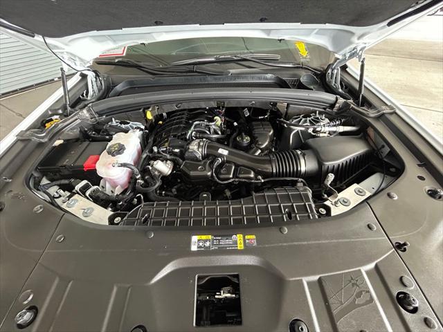 2025 Jeep Grand Cherokee L Laredo 4x4