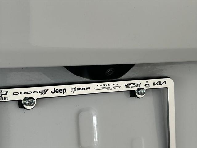2025 Jeep Grand Cherokee L Laredo 4x4