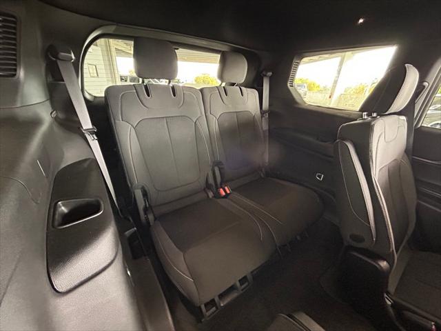 2025 Jeep Grand Cherokee L Laredo 4x4
