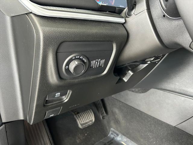 2025 Jeep Grand Cherokee L Laredo 4x4