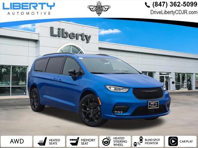 2026 Chrysler Pacifica Select AWD for sale in Libertyville, IL