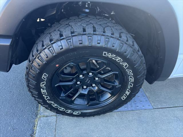 2025 Ram 1500 Rebel Crew Cab 4x4 5'7" Box