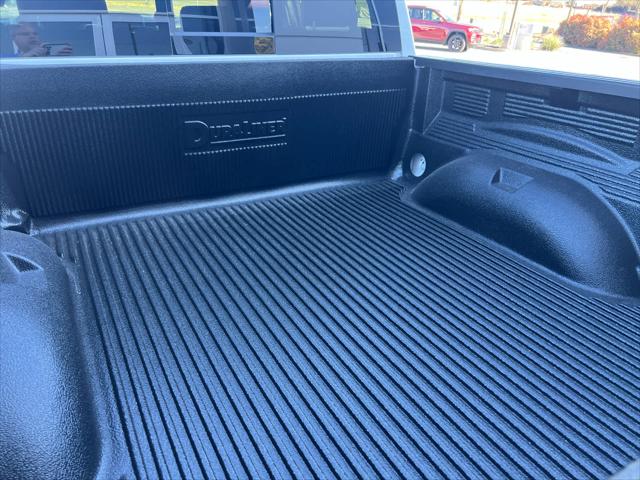 2025 Ram 1500 Rebel Crew Cab 4x4 5'7" Box