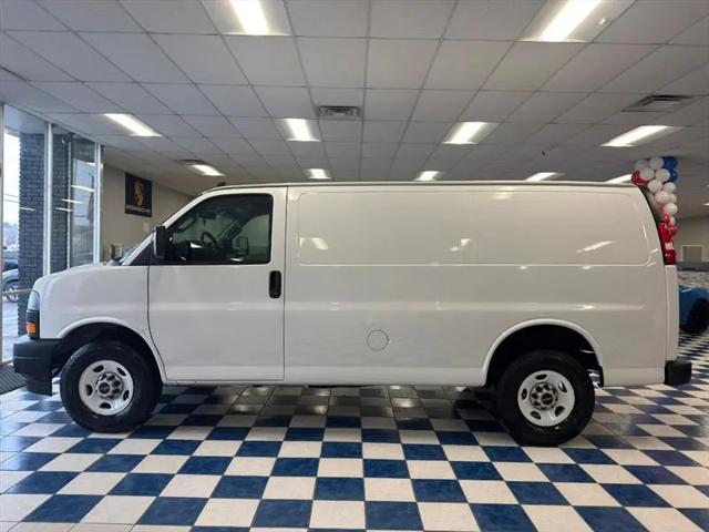 2022 GMC Savana Cargo RWD 2500 Regular Wheelbase Work Van