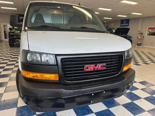 2022 GMC Savana Cargo RWD 2500 Regular Wheelbase Work Van