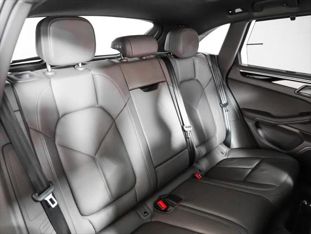 2025 Porsche Macan Macan