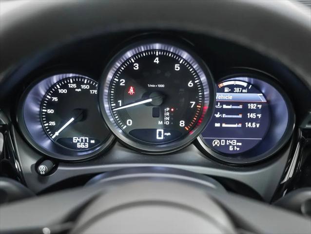 2025 Porsche Macan Macan