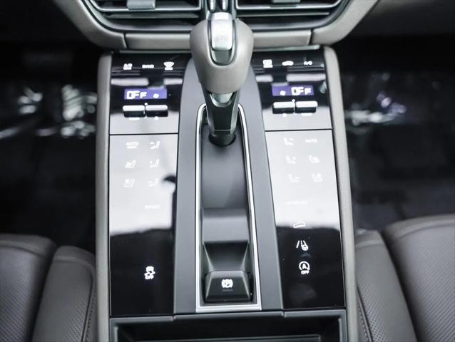 2025 Porsche Macan Macan