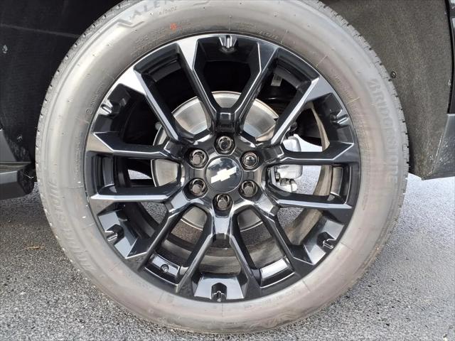 2026 Chevrolet Suburban RST, 4WD