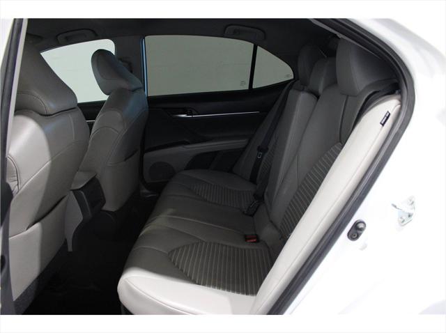 2021 Toyota Camry SE Hybrid
