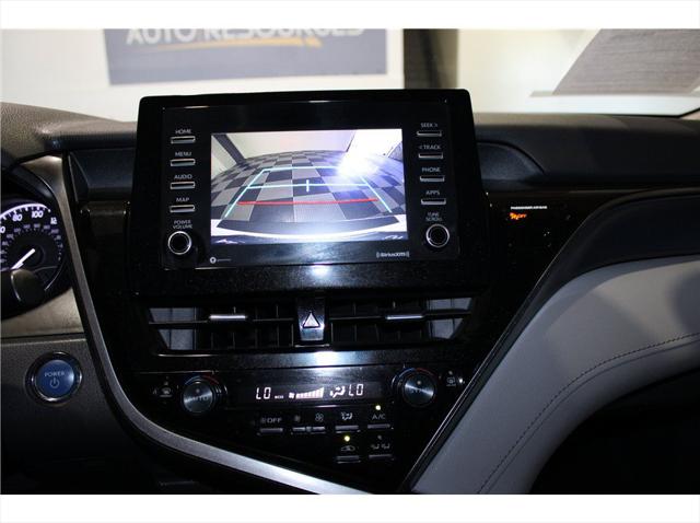 2021 Toyota Camry SE Hybrid