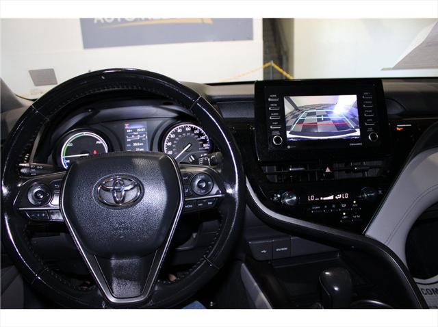 2021 Toyota Camry SE Hybrid
