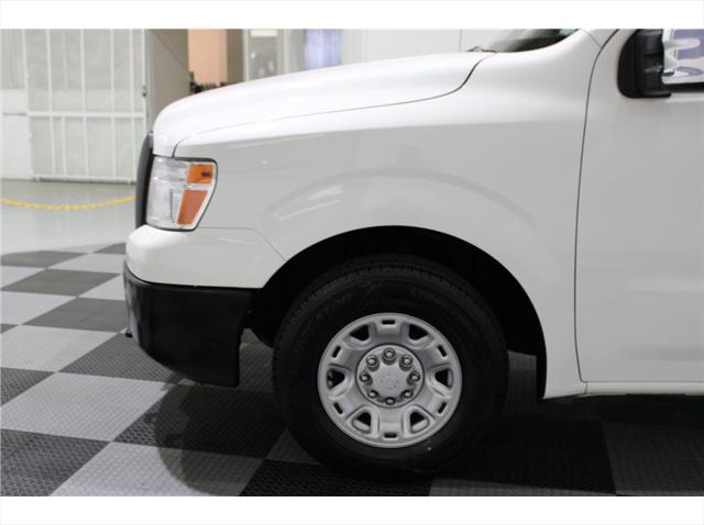 2020 Nissan 3500 SV Standard Roof V8
