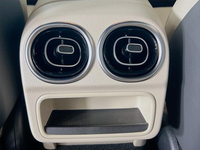 2026 Mercedes-Benz C-CLASS C 300 C 300
