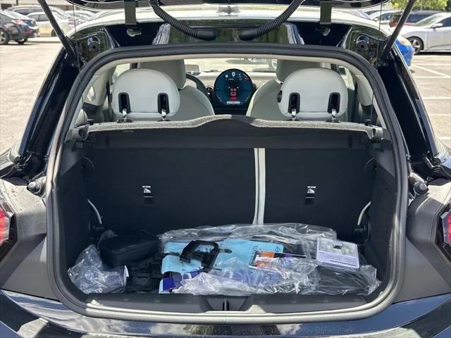 2026 MINI Hardtop Cooper