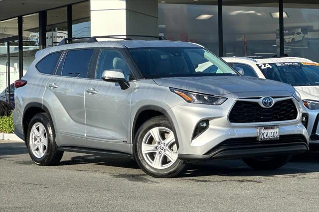 2023 Toyota Highlander Hybrid LE
