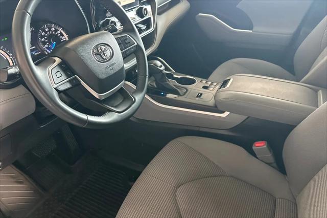 2023 Toyota Highlander Hybrid LE