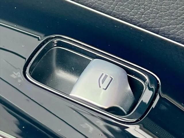 2026 Mercedes-Benz 500 4MATIC