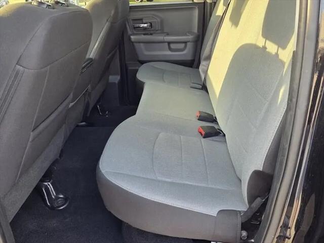 2024 Ram 1500 Classic SLT Quad Cab 4x4 6'4" Box