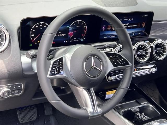 2026 Mercedes-Benz GLB 4MATIC