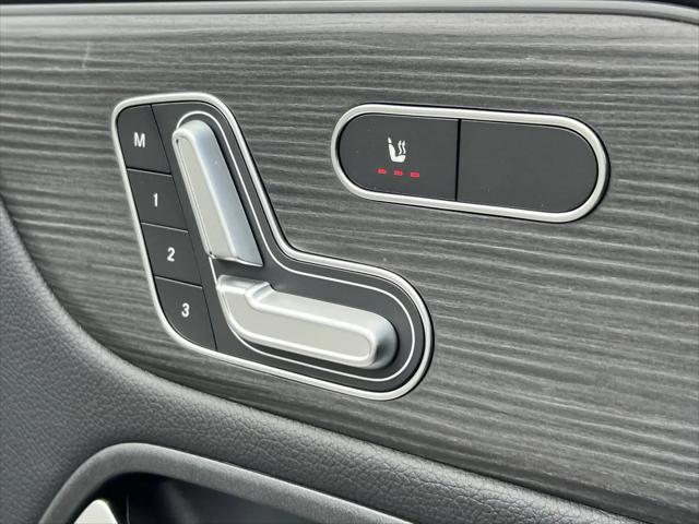 2026 Mercedes-Benz GLB 4MATIC