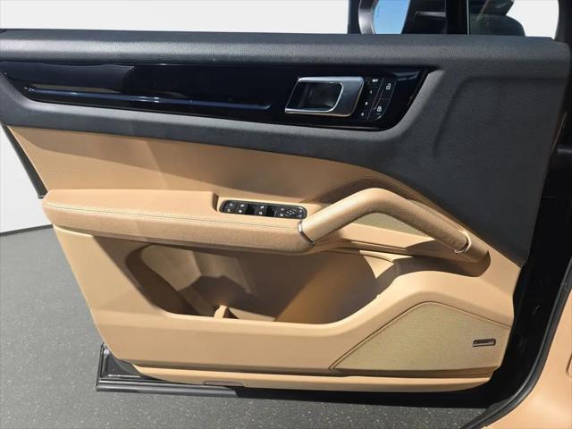 2023 Porsche Cayenne Cayenne
