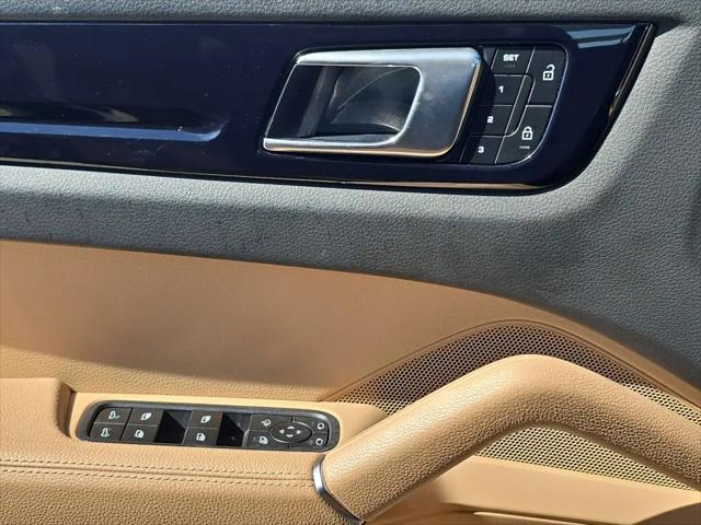 2023 Porsche Cayenne Cayenne