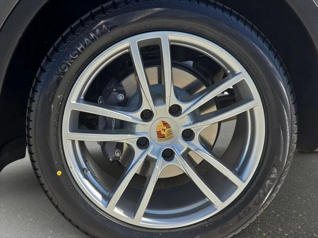 2023 Porsche Cayenne Cayenne