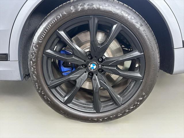 2024 BMW X7 M60i