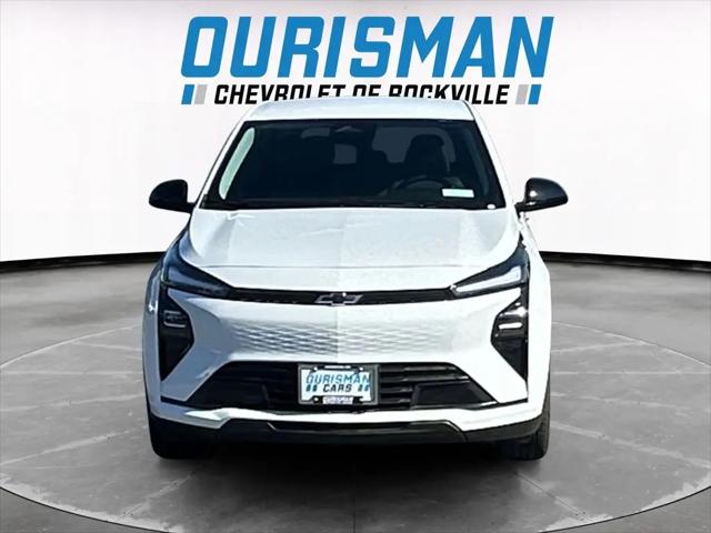 2027 Chevrolet Bolt LT FWD