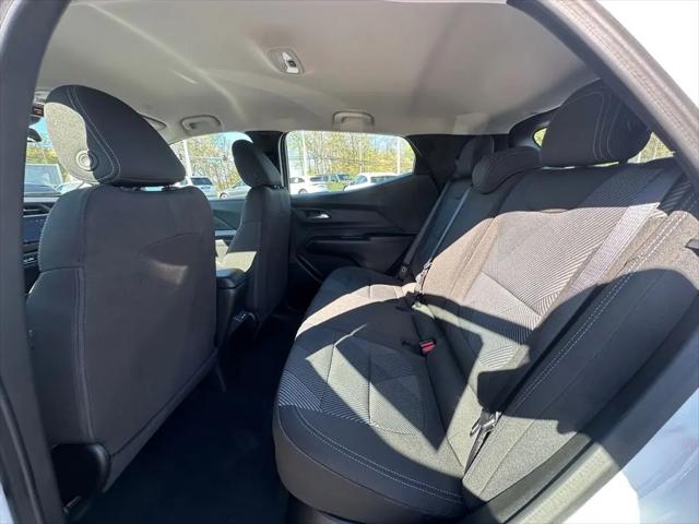 2027 Chevrolet Bolt LT FWD