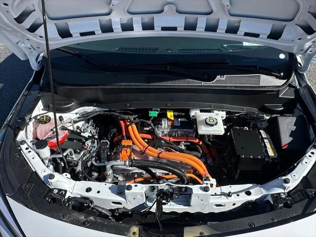 2027 Chevrolet Bolt LT FWD