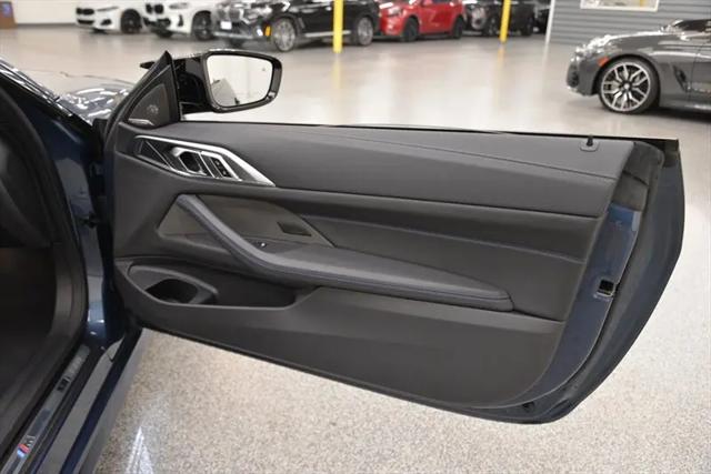 2025 BMW M4 M440i