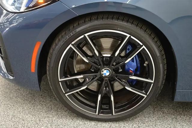 2025 BMW M4 M440i