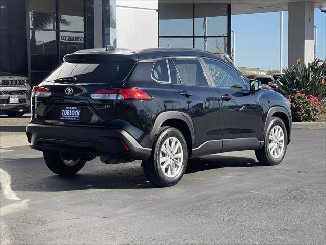 2022 Toyota Corolla Cross LE