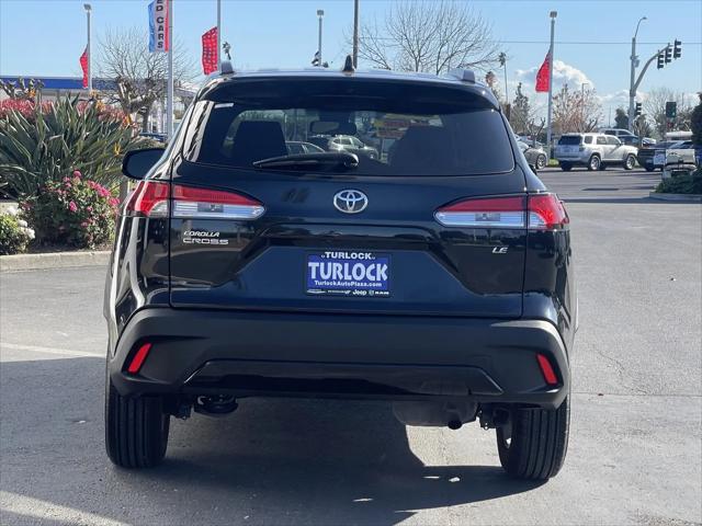 2022 Toyota Corolla Cross LE