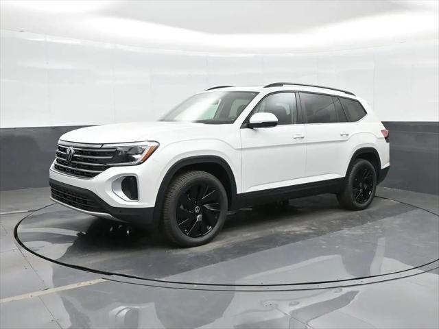 2026 Volkswagen Atlas SE with Technology