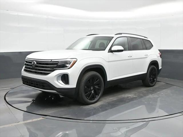 2026 Volkswagen Atlas SE with Technology