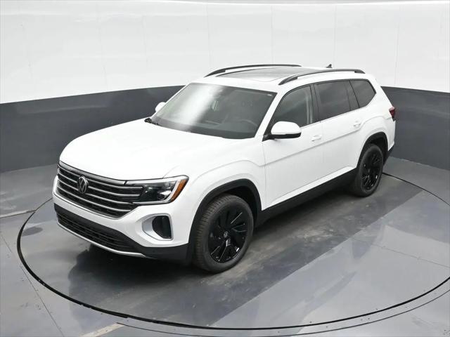 2026 Volkswagen Atlas SE with Technology