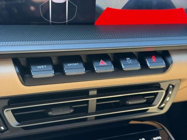 2020 Porsche 911 Carrera Cabriolet