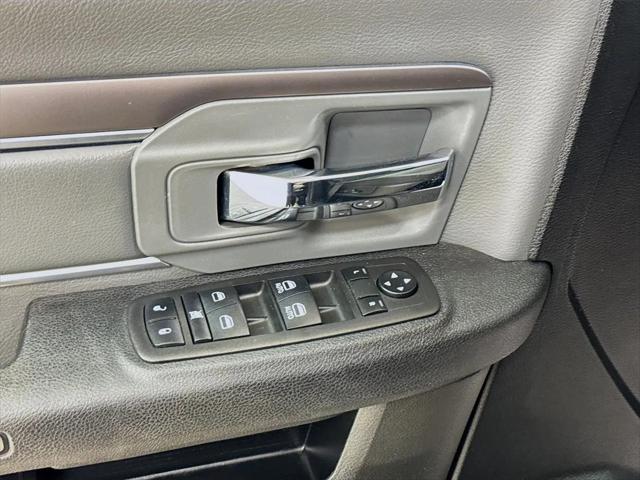 2023 Ram 1500 Classic SLT Crew Cab 4x4 5'7" Box