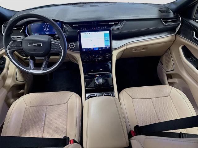 2023 Jeep Grand Cherokee L Limited 4x2