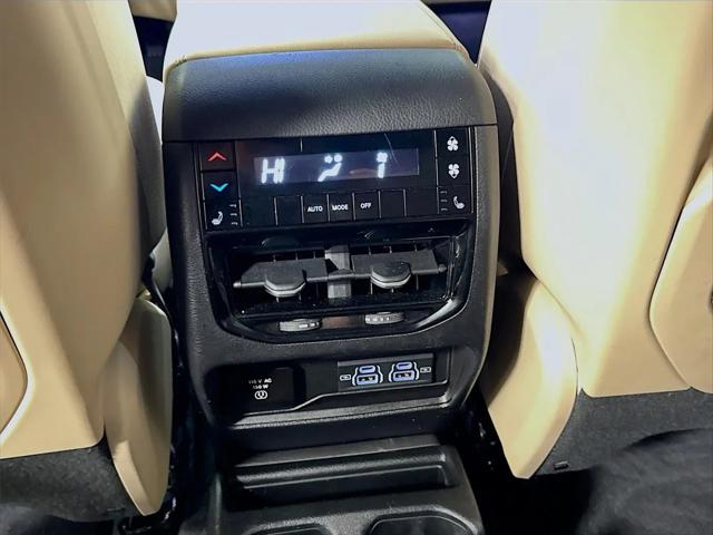 2023 Jeep Grand Cherokee L Limited 4x2
