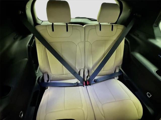 2023 Jeep Grand Cherokee L Limited 4x2
