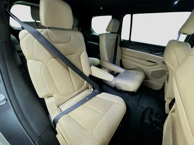 2023 Jeep Grand Cherokee L Limited 4x2