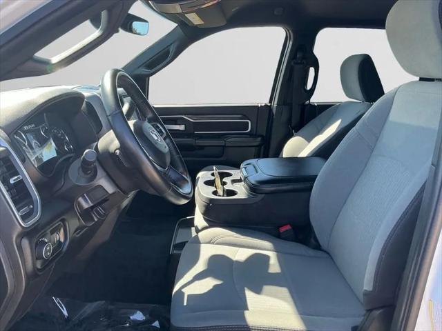 2024 Ram 3500 Big Horn Crew Cab 4x4 8' Box