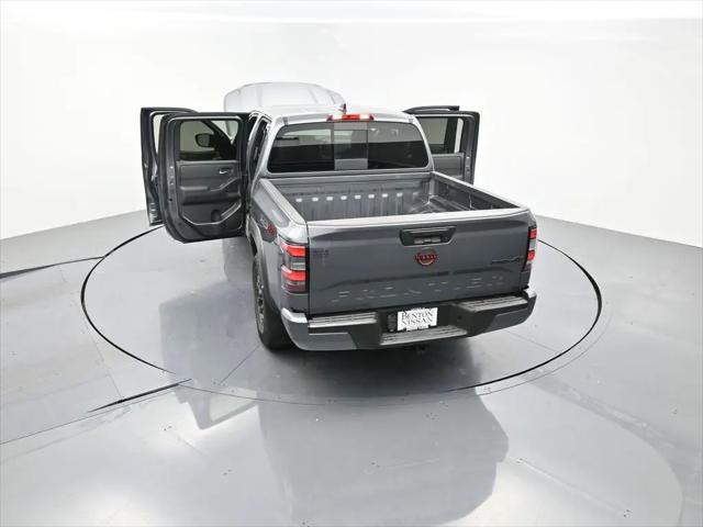 2023 Nissan Frontier Crew Cab PRO-4X 4x4