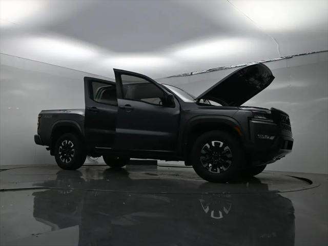 2023 Nissan Frontier Crew Cab PRO-4X 4x4
